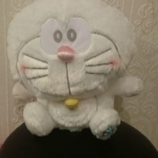 白いドラえもんぬいぐるみクレーンゲーム【まりこ風味】
