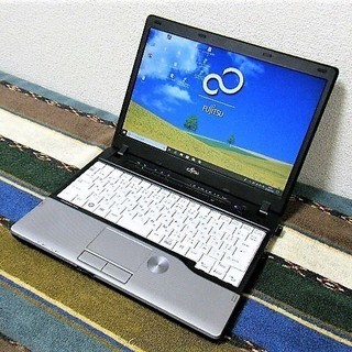 💗12.1型/重さ1.3kg♪/高速☆彡新品✨SSD120GB(保証付き)/MS Office📒✎/メモリ4GB♪/2コアCPU♪/すぐ使えるWin10メディア作成ツール付💿/光速☆彡USB3.0/すぐ繋がるWi-Fi📶/FUZITSU LIFEBOOK