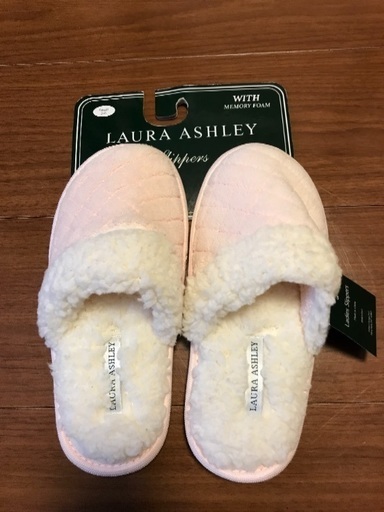 新品 ローラアシュレイ LAURA ASHLEY 室内スリッパ