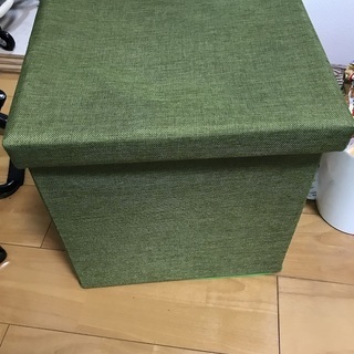 salut! 収納台(約38cm×約38cm×約37cm)