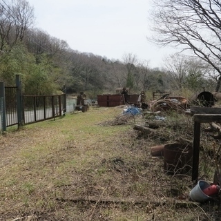 庭で池を眺めながらのキャンプ 暮らしはいかが？ - 土地販売/土地売買