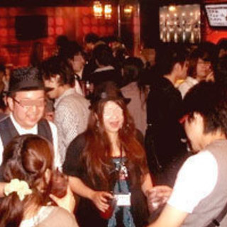 【オフ会】新宿 🍨 2/24(日)17:00～現３８名 ■ 飲んで踊って踊って歌えーーー！！ パリピな飲み会 - メンバー募集