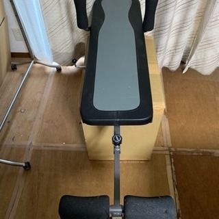 背筋伸ばし機