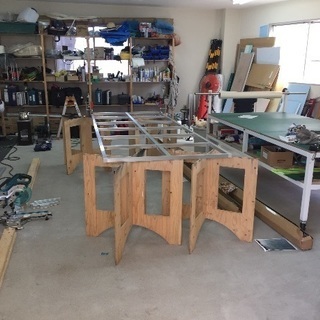 看板取付作業 手に職をつけたい方募集！日給12,000円 社員登用ありの画像