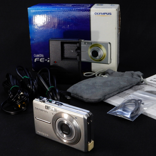OLYMPUS デジタルカメラ CAMEDIA FE-220D  Used
