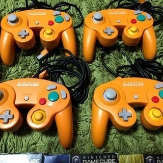 すぐ遊べるゲームキューブセット！本体＋コントローラー4つ＋ソフト６本の画像