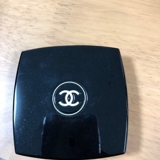 【値下げ】CHANELアイシャドウの画像