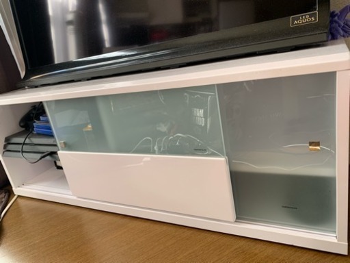 テレビボード
