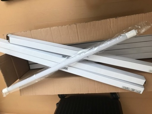 【新品】直管蛍光灯形 LED LT32KW-III 32wタイプ 電球色 8本