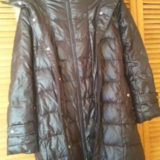 ファー付きレディースロングジャケットの画像