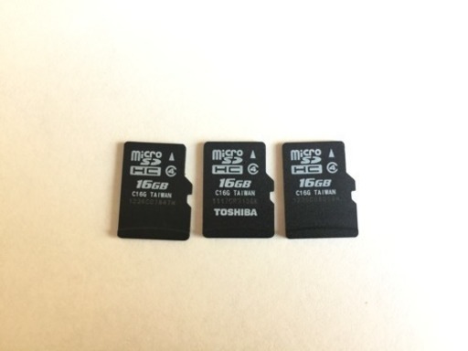 東芝製 micro SDHC 16GB 3枚組 送料込 中古良品
