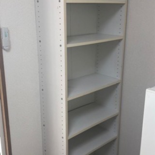 縦175cm 白い本棚 譲ります。