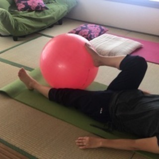 姿勢矯正 体力筋力作りのためのヨガの画像
