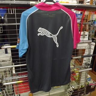 未使用品 プーマ PUMA ランニングウェア メンズ Lサイズ グレー・ピンク・ブルー Tシャツ　札幌　西岡店の画像