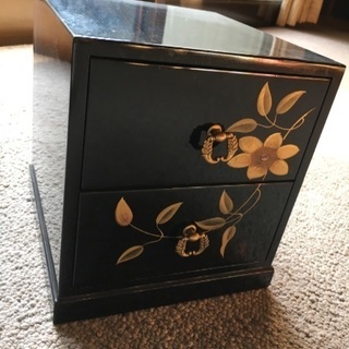 漆 小箪笥 引き出し 蒔絵 2段  鉄線の柄