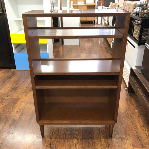 カリモク60+のシェルフ