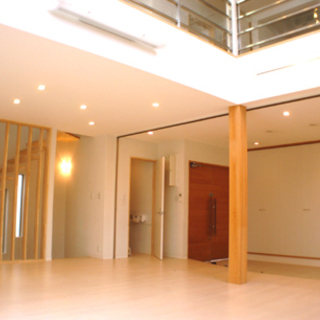 モデルのウォーキング、ポージング教えます。の画像