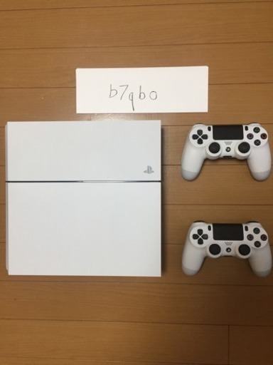 美品　PS4 CUH-1200A 500GB + ワイアレスコントローラーx2