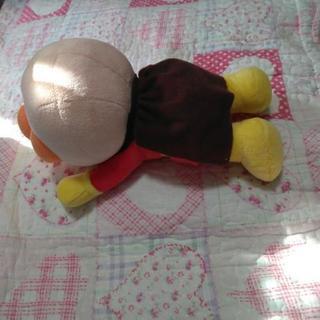 フアフア🤗アンパンマンぬいぐるみ美品✨とぬりえセットの画像