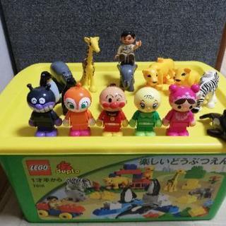 LEGO レゴ  楽しいどうぶつえん(アンパンマンフィギュア付)