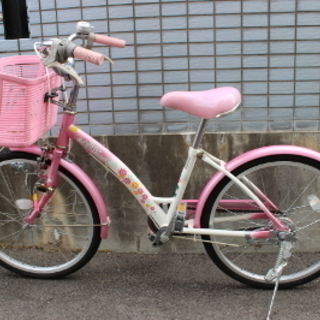 【取引完了】２０インチ・女児・自転車