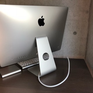 iMac 2013年 21.5インチ MEO86J/Aの画像