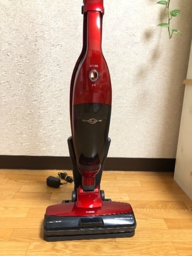 コードレスサイクロンクリーナー