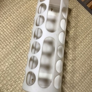 《レジ袋ストッカー》差し上げます。