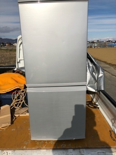 美品！シャープ冷蔵庫