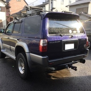 車検たっぷりヒッチメンバー付きディーゼルターボハイラックスサーフの画像