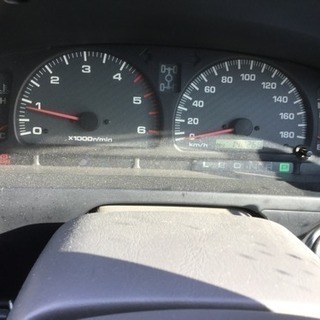 車検たっぷりヒッチメンバー付きディーゼルターボハイラックスサーフの画像