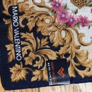 ハンカチ  MARIO VALENTINO 新品の画像