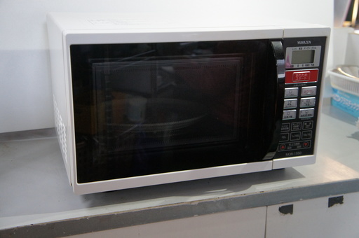RA15 中古品　ヤマゼン [オーブンレンジ ホワイト] MOR-1550-W