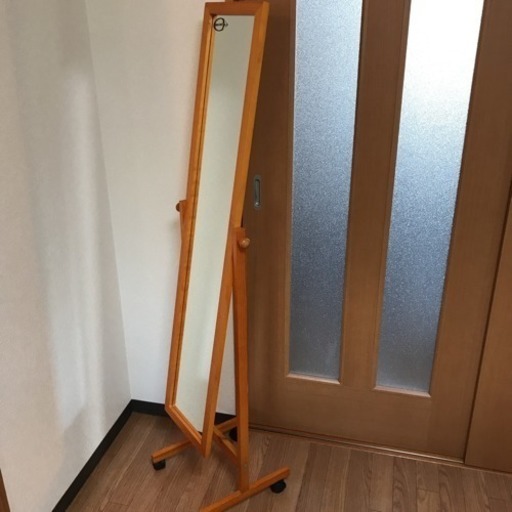 スタンドミラー
