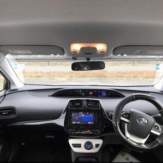 トヨタ プリウス Ｓの画像