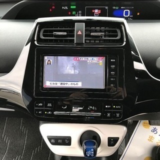 トヨタ プリウス Ｓの画像