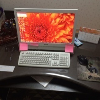 パソコンテーブル