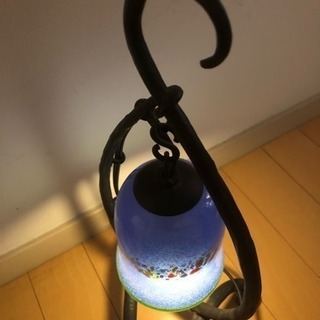琉球ガラスのスタンドライトの画像