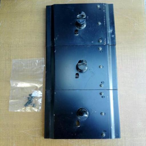 BOSE 301 MUSIC MONITOR-Ⅱ PART-2 RIGHTスピーカー天吊り金具3個【断捨離中】