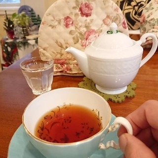 紅茶とケーキを楽しみながら優雅に学ぶInstagramレッスン