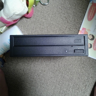 【未使用・ジャンク】CD-ROM DRIVE TS-H192