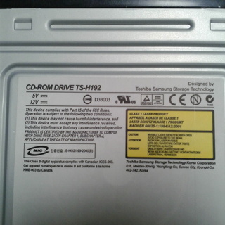 【未使用・ジャンク】CD-ROM DRIVE TS-H192の画像