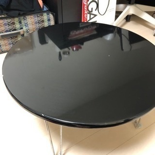 折りたたみ式テーブル