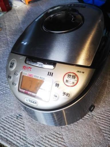 取引中5.5合炊炊飯器