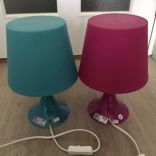 IKEA　ピンク・ブルーライト　セット