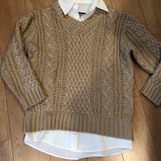 (取引中)値下げ ブランドセータートップス美品
