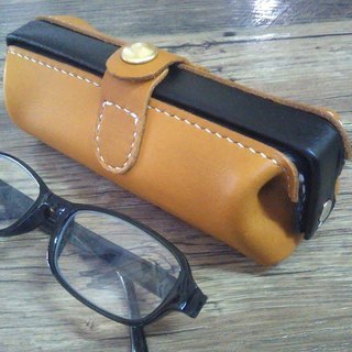 【革のメガネケース】ハンドメイド ダレス