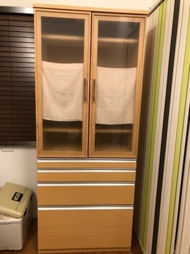 木製食器棚 美品・格安でどうぞ☆