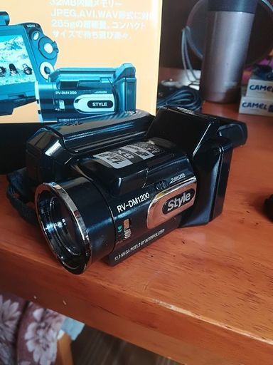 「値下げ！」未使用品デジタルムービーカメラ！
