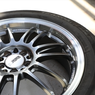 値下！！　RAYS RE30 18インチ×7.5J　50　P.C.D100　&タイヤ235/50R18　中古美品の画像